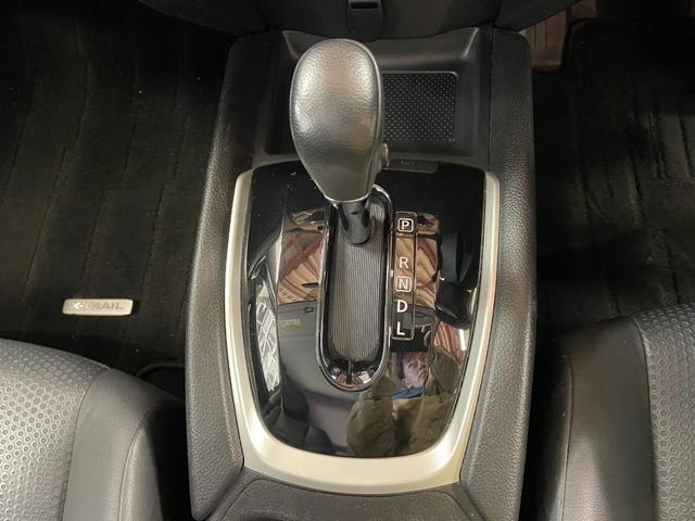 エクストレイル ２０Ｘ　エマージェンシーブレーキパッケージ　社外ナビ・バックモニター・スマートキー・スペアキー・寒冷地仕様車・ＥＴＣ・前席シートヒーター・オートライト・電動格納ミラー・ヒルディセントコントロール・Ｂｌｕｅｔｏｏｔｈ・フルセグＴＶ（30枚目）