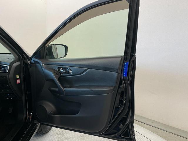 エクストレイル ２０Ｘ　エマージェンシーブレーキパッケージ　社外ナビ・バックモニター・スマートキー・スペアキー・寒冷地仕様車・ＥＴＣ・前席シートヒーター・オートライト・電動格納ミラー・ヒルディセントコントロール・Ｂｌｕｅｔｏｏｔｈ・フルセグＴＶ（42枚目）