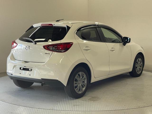 ＭＡＺＤＡ２ １５Ｃ　マツダコネクトナビ・バックモニター・スマートキー・スペアキー・Ｂｌｕｅｔｏｏｔｈ・ＥＴＣ・衝突軽減ブレーキ・レーンアシスト・電動格納ミラー・クリアランスソナー・ステアリングリモコン・ＬＥＤヘッドライト（12枚目）