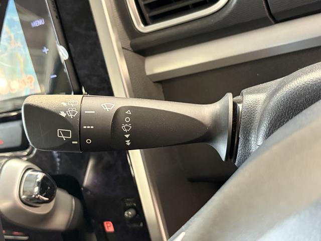 タント カスタムＲＳ　トップエディションＶＳ　ＳＡＩＩＩ　スマートアシスト・全方位カメラ・両側パワースライドドア・シートヒーター・スマートキー・スペアキー・社外ナビ（ＡＶＮ－Ｄ９Ｗ）・ＥＴＣ・Ｂｌｕｅｔｏｏｔｈ・ステアリングリモコン・純正アルミホイール（25枚目）