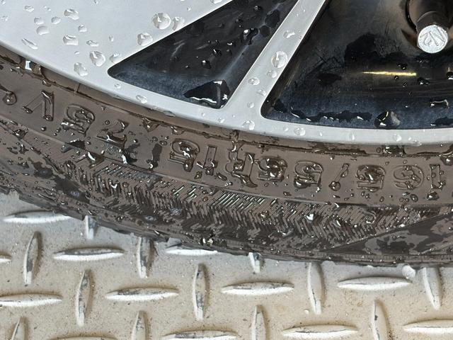 タント カスタムＲＳ　トップエディションＶＳ　ＳＡＩＩＩ　スマートアシスト・全方位カメラ・両側パワースライドドア・シートヒーター・スマートキー・スペアキー・社外ナビ（ＡＶＮ－Ｄ９Ｗ）・ＥＴＣ・Ｂｌｕｅｔｏｏｔｈ・ステアリングリモコン・純正アルミホイール（44枚目）