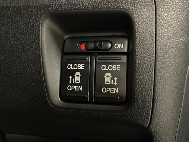 Ｎ－ＢＯＸ Ｇ　ＳＳパッケージ　ワンオーナー・純正ディスプレイオーディオ（ＷＸ－１５１ＣＰ）・バックモニター・スマートキー・スペアキー・両側パワースライドドア・シティブレーキアクティブシステム・純正アルミホイール（7枚目）