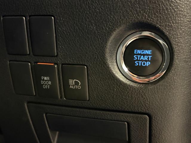 ヴェルファイア ２．５Ｚ　ワンオーナー・ビッグＸ１１インチ・後席フリップダウンモニター・両側パワースライドドア・新品夏タイヤ・スペアキー・ＥＴＣ・トヨタセーフティセンス・ＬＥＤヘッドライト・ステアリングリモコン・オットマン・（7枚目）