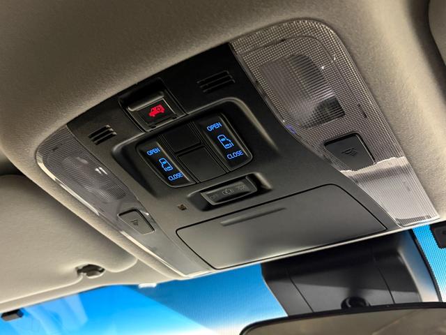 ヴェルファイア ２．５Ｚ　ワンオーナー・ビッグＸ１１インチ・後席フリップダウンモニター・両側パワースライドドア・新品夏タイヤ・スペアキー・ＥＴＣ・トヨタセーフティセンス・ＬＥＤヘッドライト・ステアリングリモコン・オットマン・（10枚目）