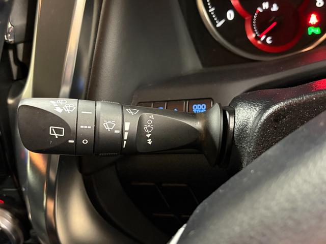 ヴェルファイア ２．５Ｚ　ワンオーナー・ビッグＸ１１インチ・後席フリップダウンモニター・両側パワースライドドア・新品夏タイヤ・スペアキー・ＥＴＣ・トヨタセーフティセンス・ＬＥＤヘッドライト・ステアリングリモコン・オットマン・（26枚目）