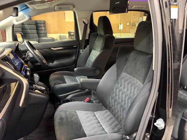 ヴェルファイア ２．５Ｚ　ワンオーナー・ビッグＸ１１インチ・後席フリップダウンモニター・両側パワースライドドア・新品夏タイヤ・スペアキー・ＥＴＣ・トヨタセーフティセンス・ＬＥＤヘッドライト・ステアリングリモコン・オットマン・（35枚目）