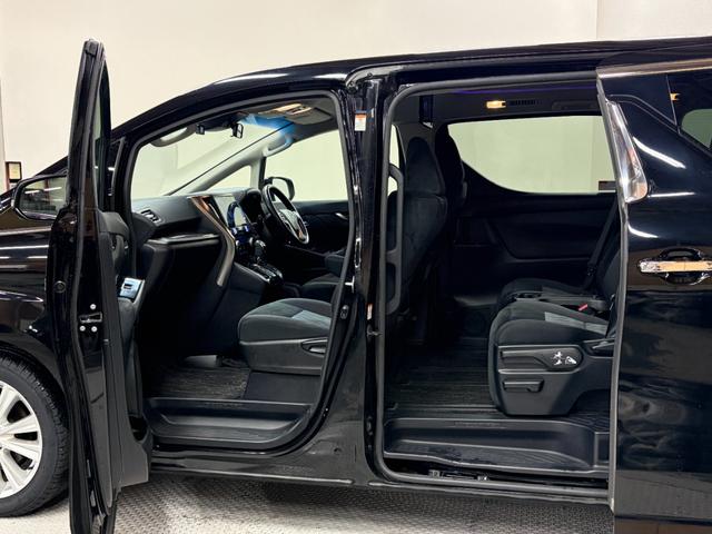 ヴェルファイア ２．５Ｚ　ワンオーナー・ビッグＸ１１インチ・後席フリップダウンモニター・両側パワースライドドア・新品夏タイヤ・スペアキー・ＥＴＣ・トヨタセーフティセンス・ＬＥＤヘッドライト・ステアリングリモコン・オットマン・（41枚目）