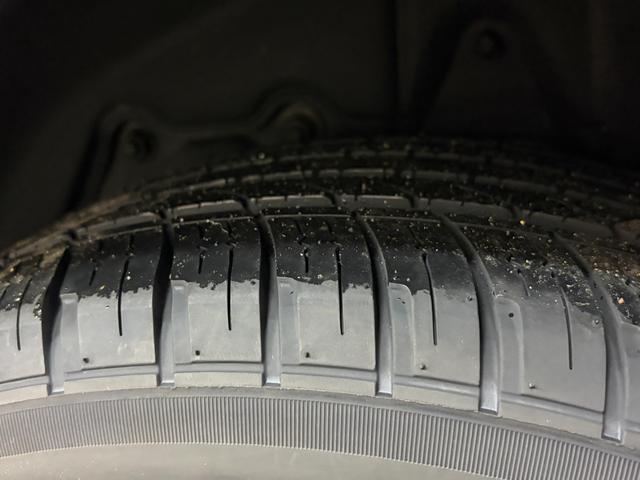 ヴェルファイア ２．５Ｚ　ワンオーナー・ビッグＸ１１インチ・後席フリップダウンモニター・両側パワースライドドア・新品夏タイヤ・スペアキー・ＥＴＣ・トヨタセーフティセンス・ＬＥＤヘッドライト・ステアリングリモコン・オットマン・（46枚目）