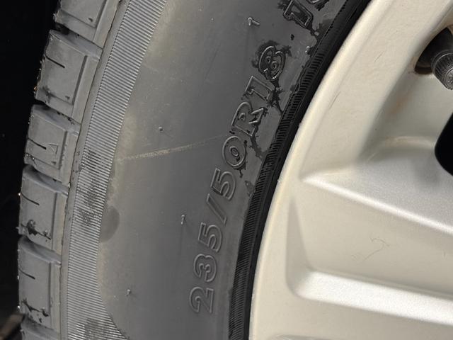 ヴェルファイア ２．５Ｚ　ワンオーナー・ビッグＸ１１インチ・後席フリップダウンモニター・両側パワースライドドア・新品夏タイヤ・スペアキー・ＥＴＣ・トヨタセーフティセンス・ＬＥＤヘッドライト・ステアリングリモコン・オットマン・（47枚目）