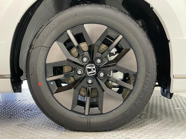 ステップワゴン ｅ：ＨＥＶスパーダ　登録済未使用車・ホンダセンシング・マルチビューカメラシステム対応・スペアキー・両側パワースライドドア・前席シートヒーター・パワーバックドア・後席シートバックテーブル・ＬＥＤヘッドライト（45枚目）