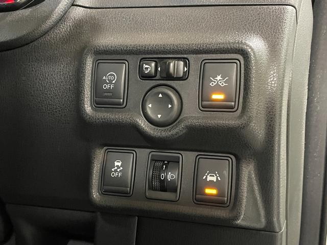 ノート Ｘ　純正ナビ（ＭＭ１１５Ｄ－Ｗ）・バックモニター・ＥＴＣ・スマートキー・スペアキー・衝突軽減ブレーキ・レーンアシスト・電動格納ミラー・オートライト・ＵＳＢソケット（6枚目）