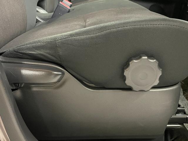 デイズ ハイウェイスター　Ｘ　純正ナビ（ＭＭ３１８Ｄ－Ｗ）・アラウンドビューモニター・スマートキー・エマージェンシーブレーキ・ＨＩＤライト・Ｂｌｕｅｔｏｏｔｈ・フルセグＴＶ・オートライト・電動格納ミラー・レーンアシスト・ＥＴＣ（31枚目）