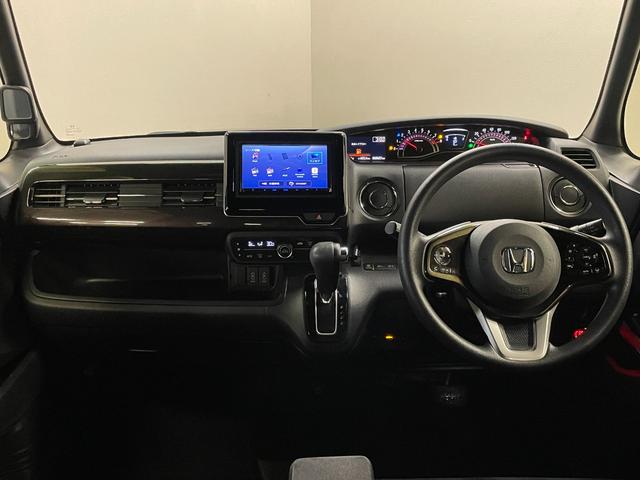 Ｎ－ＢＯＸカスタム Ｇ・Ｌホンダセンシング　社外ナビ・充電用ＵＳＢソケット・バックモニター・スマートキー・スペアキー・ステアリングリモコン・ＥＴＣ・ＬＥＤヘッドライト・アダプティブクルーズコントロール・純正アルミホイール・オートライト（4枚目）