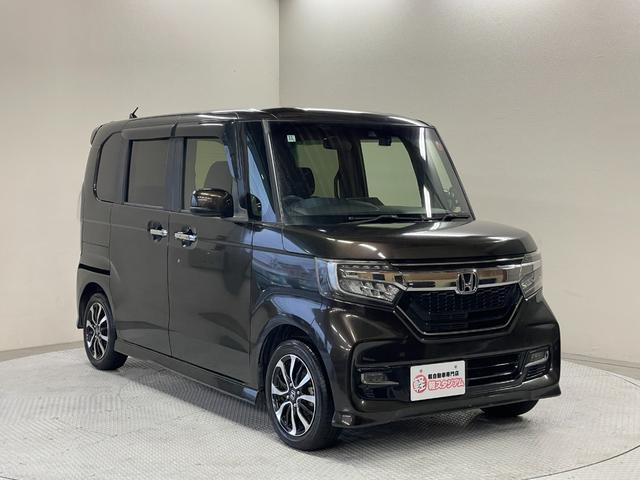 Ｎ－ＢＯＸカスタム Ｇ・Ｌホンダセンシング　社外ナビ・充電用ＵＳＢソケット・バックモニター・スマートキー・スペアキー・ステアリングリモコン・ＥＴＣ・ＬＥＤヘッドライト・アダプティブクルーズコントロール・純正アルミホイール・オートライト（12枚目）