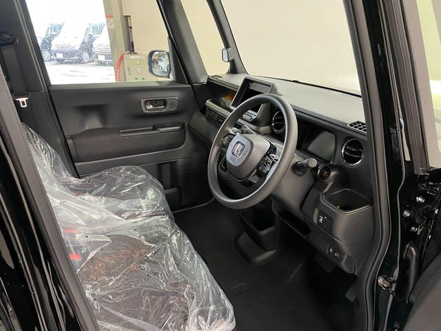 Ｎ－ＢＯＸカスタム ベースグレード　届出済未使用車・ホンダセンシング・スマートキー・スペアキー・シートヒーター・純正アルミホイール・電動パーキングブレーキ・アダプティブクルーズコントロール・ステアリングリモコン・ＬＥＤヘッドライト（12枚目）