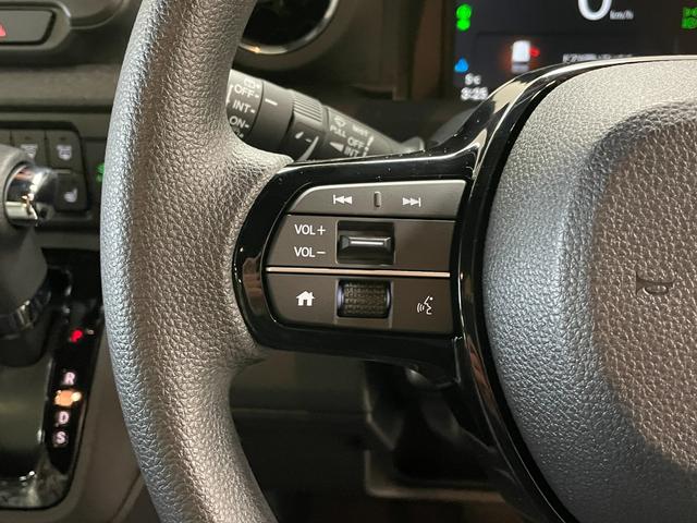 Ｎ－ＢＯＸカスタム ベースグレード　届出済未使用車・ホンダセンシング・スマートキー・スペアキー・シートヒーター・純正アルミホイール・電動パーキングブレーキ・アダプティブクルーズコントロール・ステアリングリモコン・ＬＥＤヘッドライト（17枚目）