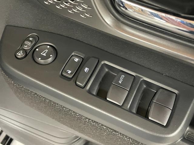 Ｎ－ＢＯＸカスタム ベースグレード　届出済未使用車・ホンダセンシング・スマートキー・スペアキー・シートヒーター・純正アルミホイール・電動パーキングブレーキ・アダプティブクルーズコントロール・ステアリングリモコン・ＬＥＤヘッドライト（24枚目）