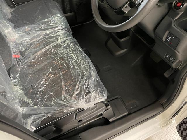 Ｎ－ＢＯＸカスタム ベースグレード　届出済未使用車・ホンダセンシング・スマートキー・スペアキー・シートヒーター・純正アルミホイール・電動パーキングブレーキ・アダプティブクルーズコントロール・ステアリングリモコン・ＬＥＤヘッドライト（30枚目）