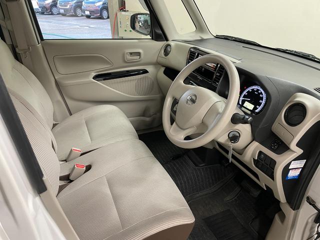 デイズルークス Ｓ　社外アルミホイール　スタッドレスタイヤ　キーレスエントリー　電動格納ミラー　ＣＤデッキ　両側スライドドア（12枚目）