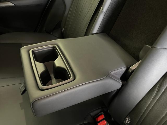 ハリアー Ｚ　純正１２．３型ディスプレイ　パノラマビューモニター　トヨタセーフティセンス　ＪＢＬプレミアムサウンド　ハーフレザーシート　パワーバックドア　ＢＳＭ　ＥＴＣ２．０　ＴＶキット　スペアキー　パワーシート（43枚目）