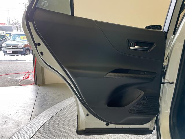 ハリアー Ｚ　純正１２．３型ディスプレイ　パノラマビューモニター　トヨタセーフティセンス　ＪＢＬプレミアムサウンド　ハーフレザーシート　パワーバックドア　ＢＳＭ　ＥＴＣ２．０　ＴＶキット　スペアキー　パワーシート（47枚目）