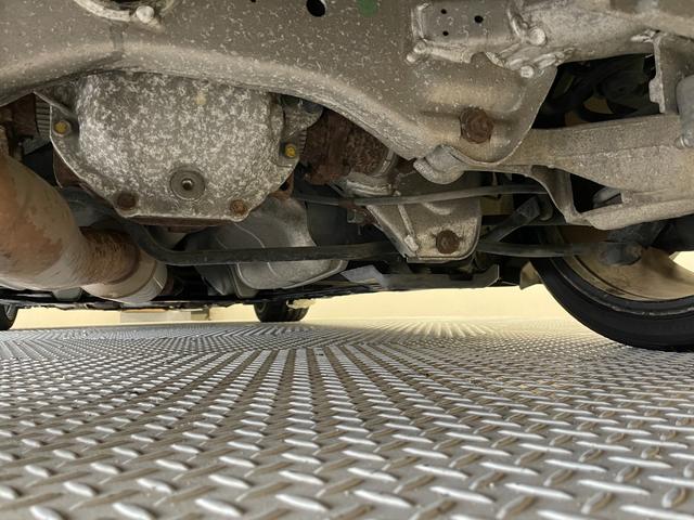 フェアレディＺ ロードスターバージョンＴ　電動本革シート　純正３連サブメーター　ＢＯＳＥサウンド　シートヒーター　革巻きステアリング　ＥＴＣ　ＨＩＤヘッドライト　ＳＳＲ１８インチホイール（54枚目）