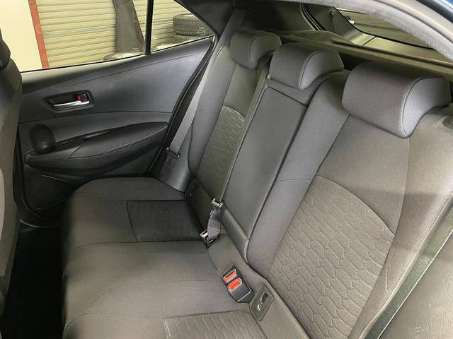 カローラスポーツ ハイブリッドG 純正ディスプレイオーディオ バックモニター トヨタセーフティセンス ETC LEDヘッドライト DVDデッキ レーダークルーズコントロール BSM リアクロストラフィックアラート(17枚目)