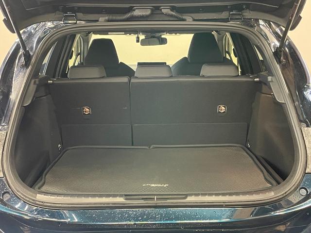 カローラスポーツ ハイブリッドG 純正ディスプレイオーディオ バックモニター トヨタセーフティセンス ETC LEDヘッドライト DVDデッキ レーダークルーズコントロール BSM リアクロストラフィックアラート(19枚目)