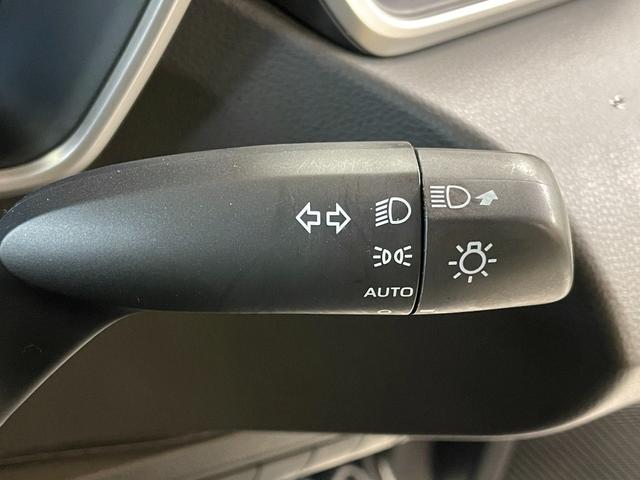 カローラスポーツ ハイブリッドG 純正ディスプレイオーディオ バックモニター トヨタセーフティセンス ETC LEDヘッドライト DVDデッキ レーダークルーズコントロール BSM リアクロストラフィックアラート(33枚目)