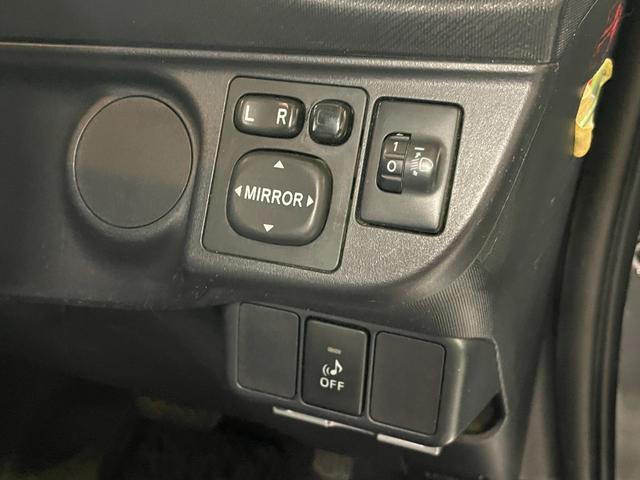 アクア Ｓ　ＥＴＣ　ステアリングリモコン　キーレスエントリー　電動格納ミラー　社外アルミホイール　前期モデル（32枚目）