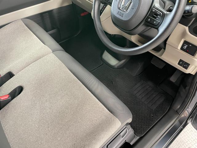Ｎ－ＢＯＸ ベースグレード　カロッツェリアナビナビ　ホンダセンシング　アダプティブクルーズコントロール　クリアランスソナー　電動パーキングブレーキ　ＥＴＣ　バックモニター　スペアキー　ステアリングリモコン　オートライト（38枚目）