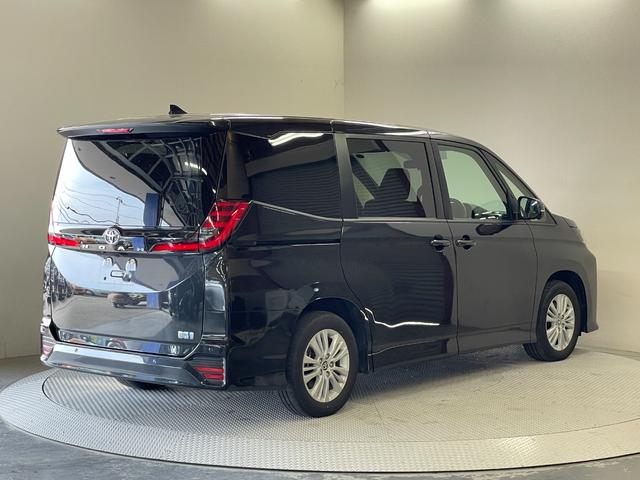 ノア ハイブリッドS-G メーカー10インチディスプレイオーディオ トヨタセーフティセンス アドバンストパーク 両側パワースライドドア パノラミックビューモニター ETC スペアキー AC100V フルセグTV/CD/DVD(13枚目)