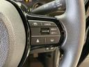 ベースグレード　届出済未使用車　ホンダセンシング　アダプティブクルーズコントロール　クリアランスソナー　前席シートヒーター　スペアキー　ステアリングリモコン　オートライト　ＬＥＤヘッドライト　レーンキープアシスト（21枚目）