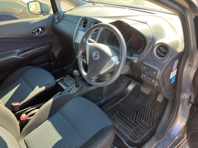 ノート X スマートキー アイドリングストップ ETC ナビ CD 運転席・助手席エアバック ABS ESC 盗難防止システム 衝突安全ボディ エアコン パワーステアリング パワーウインドウ(31枚目)