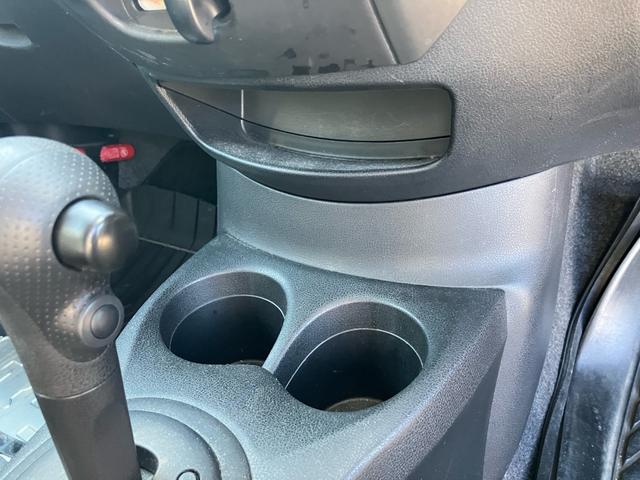 ノート X スマートキー アイドリングストップ ETC ナビ CD 運転席・助手席エアバック ABS ESC 盗難防止システム 衝突安全ボディ エアコン パワーステアリング パワーウインドウ(54枚目)