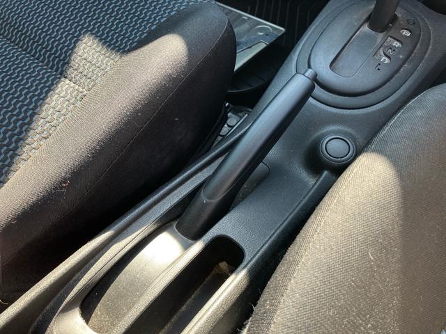 ノート X スマートキー アイドリングストップ ETC ナビ CD 運転席・助手席エアバック ABS ESC 盗難防止システム 衝突安全ボディ エアコン パワーステアリング パワーウインドウ(56枚目)