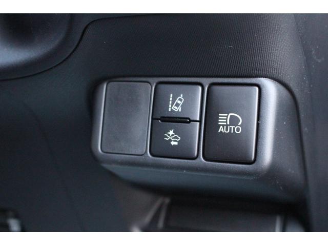 Sスタイルブラック SDナビ・TV Bカメラ ビルトインETC ドライブレコーダー トヨタセーフティセンス プリクラッシュセーフティーS スマートキー オートマチックハイビーム レーンディパチャーアラート(15枚目)