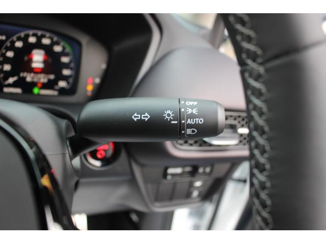 ＺＲ－Ｖ ｅ：ＨＥＶ　Ｚ　登録済み未使用車　オートハイビーム　Ｐテールゲート　Ｂｌｕｅｔｏｏｔｈ接続　レーンキープアシスト　ブレーキサポート　マルチカメラ　ＬＥＤヘッドライト　メモリーナビ　エアコン　クルーズコントロール　黒革シート　ソナー（34枚目）