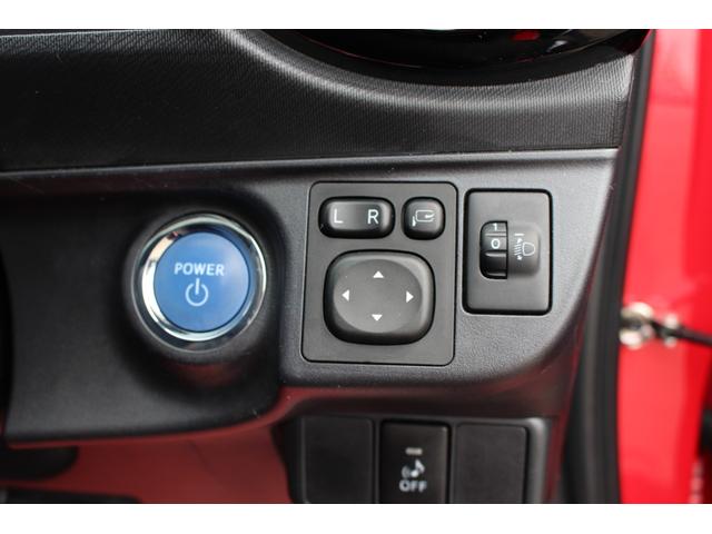 アクア Ｓ　ＳＤナビＴＶ　Ｂカメラ　ＥＴＣ　スマートキー　禁煙車　ｂｌｕｅｔｏｏｔｈ　ｉ－ＳＴＯＰ　禁煙　点検記録簿　ＳＤナビ　安全ボディ　ＷＳＲＳ　キーレスキー　前席パワーウィンドウ　スマートキーシステム　リヤカメラ　ナビＴＶ　オートエアコン　１オーナー　ＥＳＣ（35枚目）