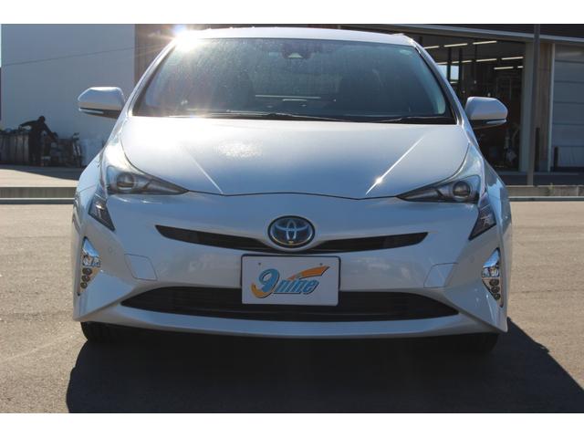 TOYOTA PRIUS A TOURING SELECTION