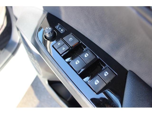 TOYOTA PRIUS A TOURING SELECTION
