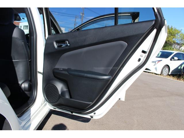 TOYOTA PRIUS A TOURING SELECTION