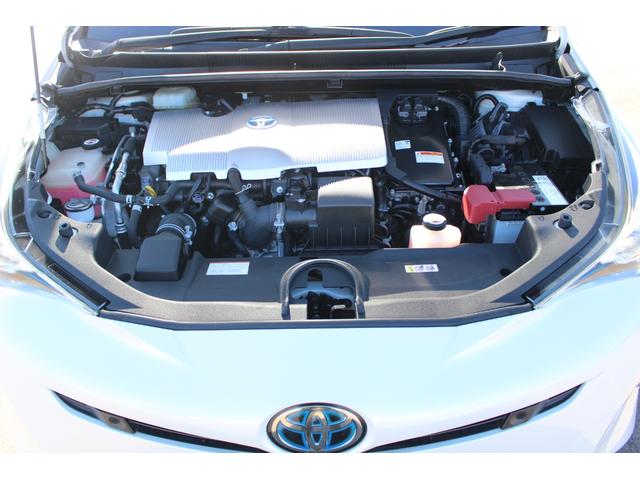 TOYOTA PRIUS A TOURING SELECTION