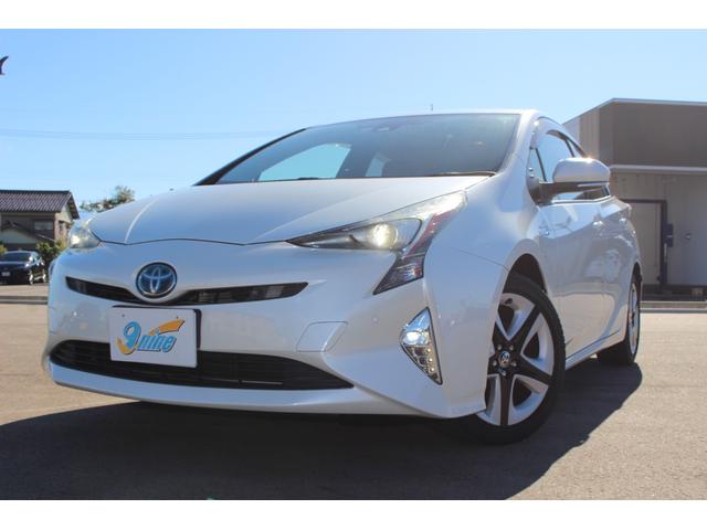 TOYOTA PRIUS A TOURING SELECTION