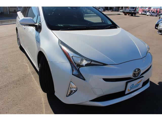TOYOTA PRIUS A TOURING SELECTION