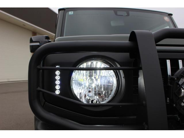 ジムニー ＸＬ　ＧＩギアオフロード仕様　禁煙車両　ＬＥＤヘッド　キーレススタートシステム　スマートキー＆プッシュスタート　助手席エアバッグ　パートタイム４ＷＤ　セキュリティ　エアバック　横滑り防止機能　オートライト（10枚目）