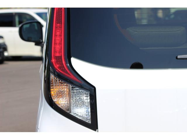 ムーヴ X ナビ装着用アップグレードパッケージ コンフォータブル 届出済未使用車 ナビ装着用アップグレードパッケージ コンフォータブルパック(23枚目)