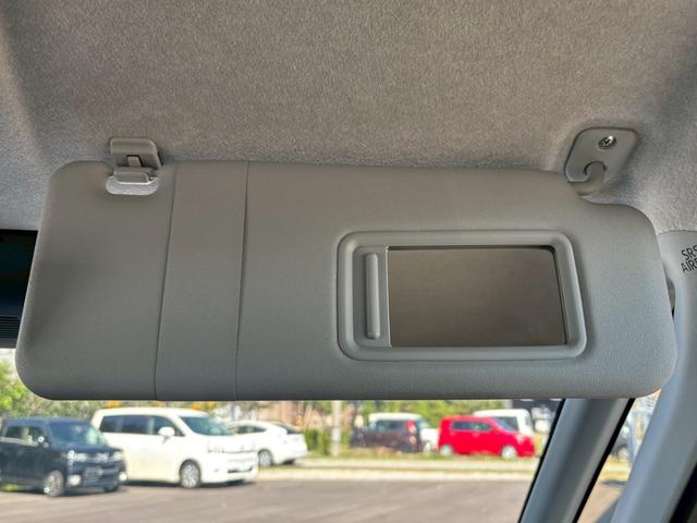 ムーヴ X ナビ装着用アップグレードパッケージ コンフォータブル 届出済未使用車 ナビ装着用アップグレードパッケージ コンフォータブルパック(47枚目)