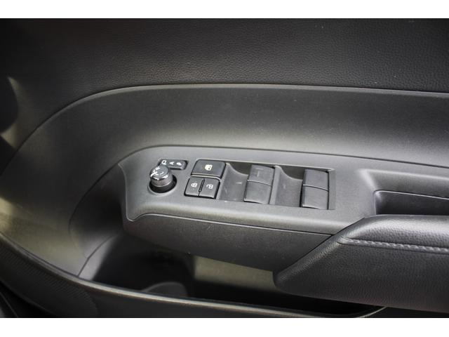 アクア Ｘ　踏み間違い防止　ＳＤナビ　Ｂｌｕｅｔｏｏｔｈオーディオ　レーンキープ　ハイビームアシスト　禁煙　１００Ｖ　イモビ　ナビ　点検記録簿　ＬＥＤヘッドライト　スマートキー　横滑り防止機能　キーレスエントリー（42枚目）