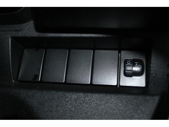 ジムニー XL キーレススタートシステム 禁煙車両 電格ドアミラー スマートキー&プッシュスタート 助手席エアバッグ パートタイム4WD セキュリティ エアバック 横滑り防止機能 パワーウィンドウ フルオートエアコン(16枚目)